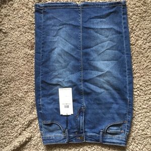 Calvin Klein Pencil Skirt